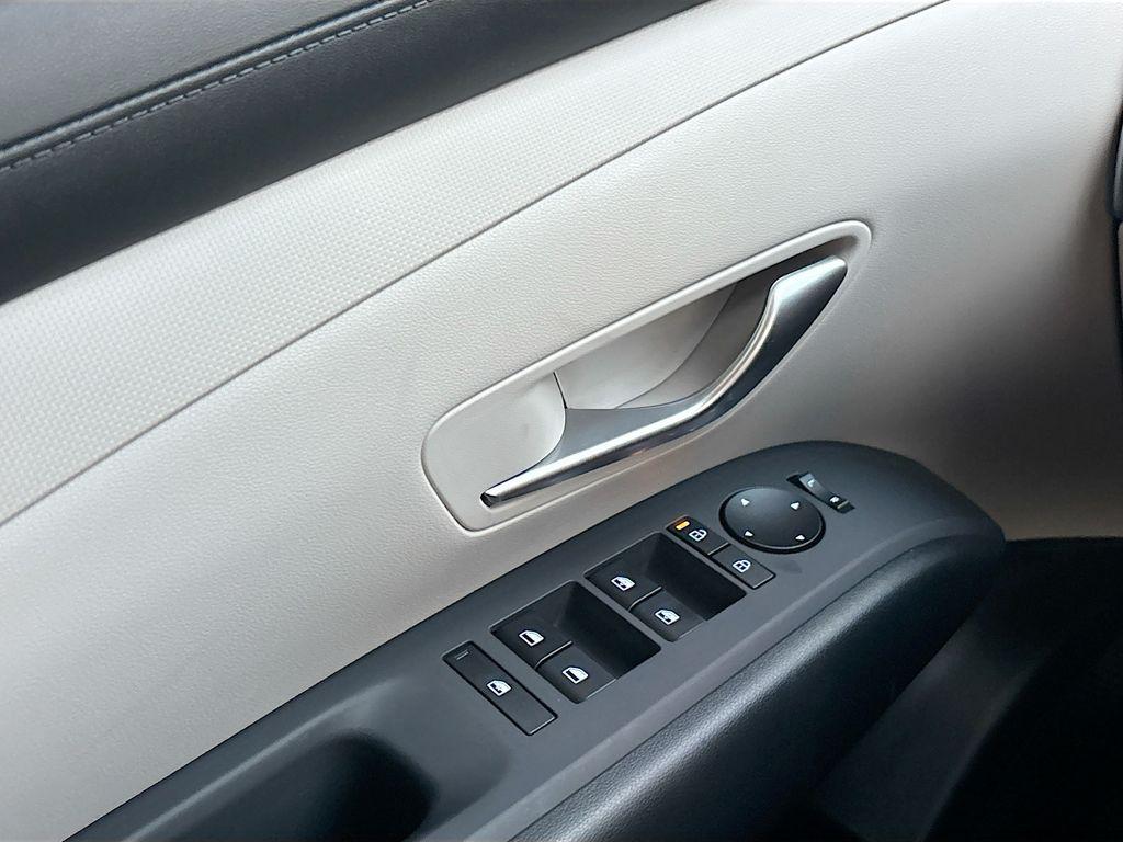 2026 Hyundai Tucson SEL - Photo 17