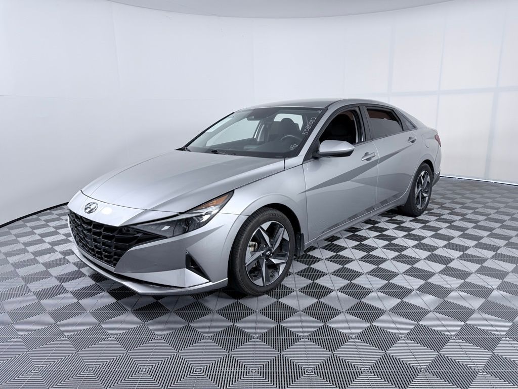 Used 2023 Hyundai Elantra SEL Sedan