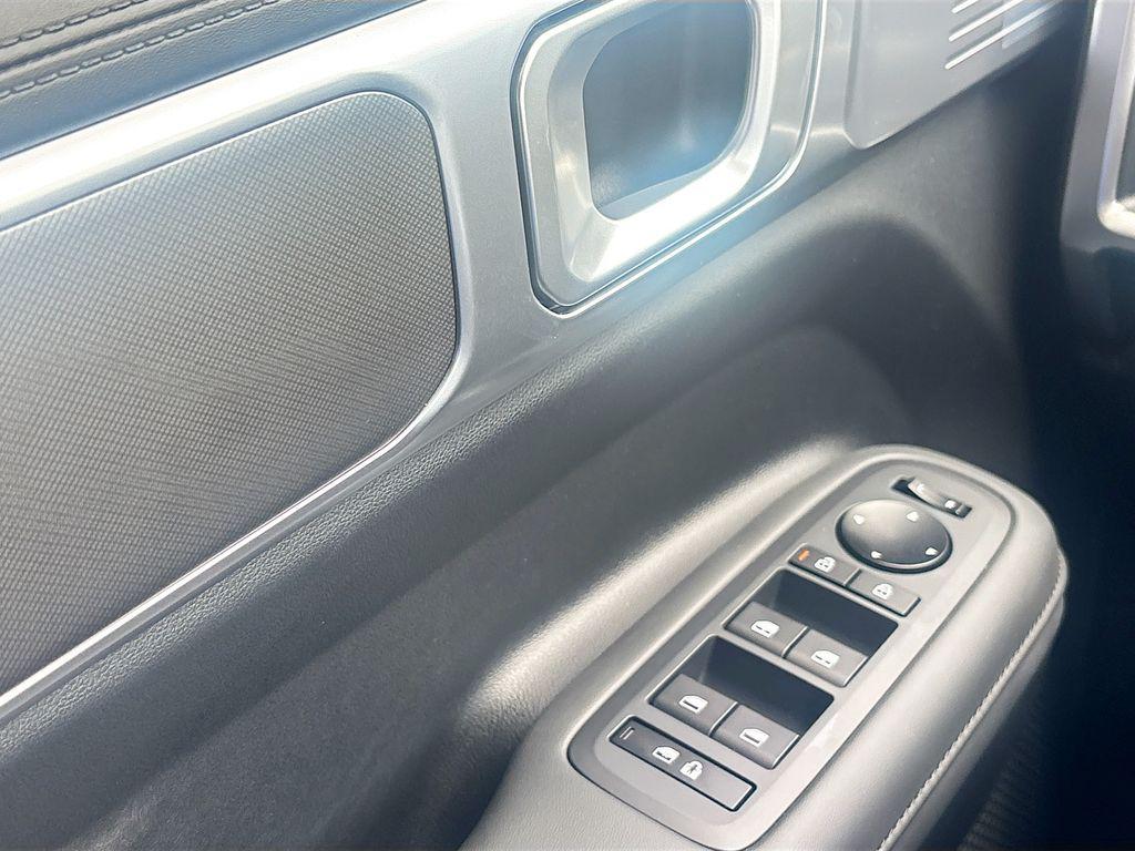 2026 Hyundai Santa Fe SEL - Photo 18