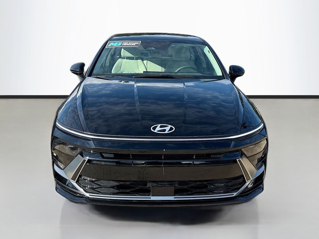 Used 2024 Hyundai Sonata SEL Sedan
