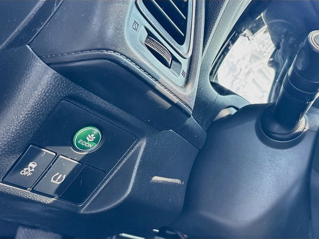2017 Honda HR-V EX - Photo 10