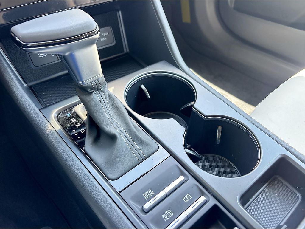 2026 Hyundai Sonata SE - Photo 16