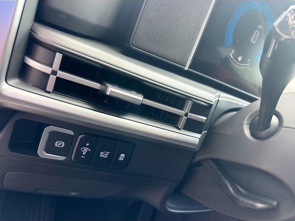 2026 Hyundai Santa Fe SEL - Photo 11