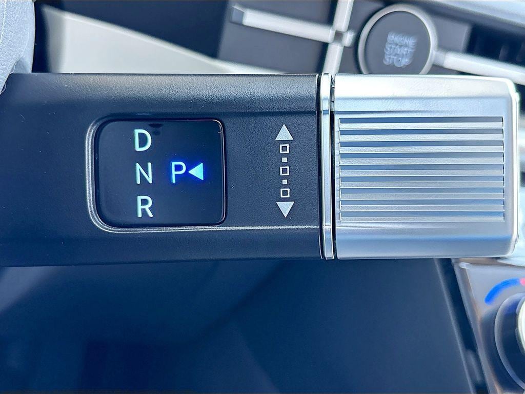 2026 Hyundai Santa Fe SE - Photo 17