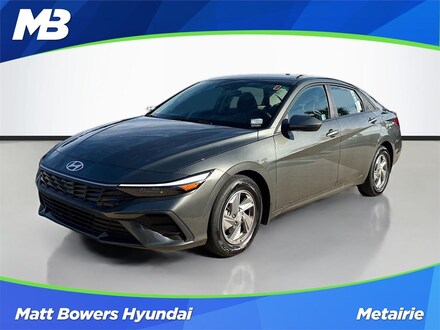 2025 Hyundai Elantra SE Sedan