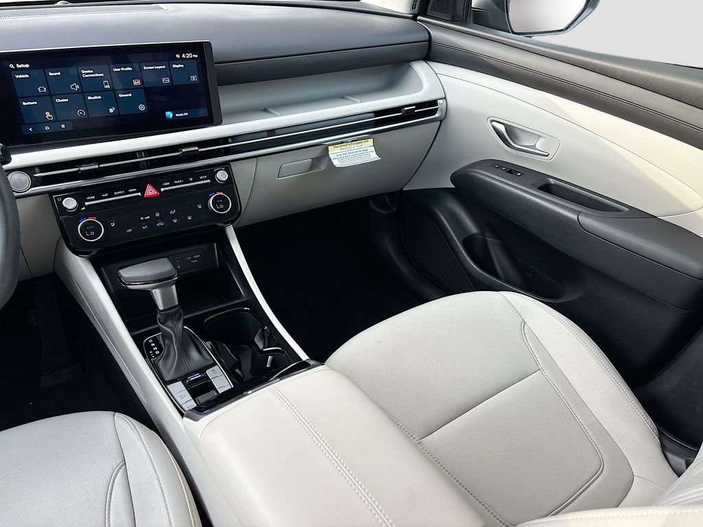 2025 Hyundai Tucson SEL - Photo 22