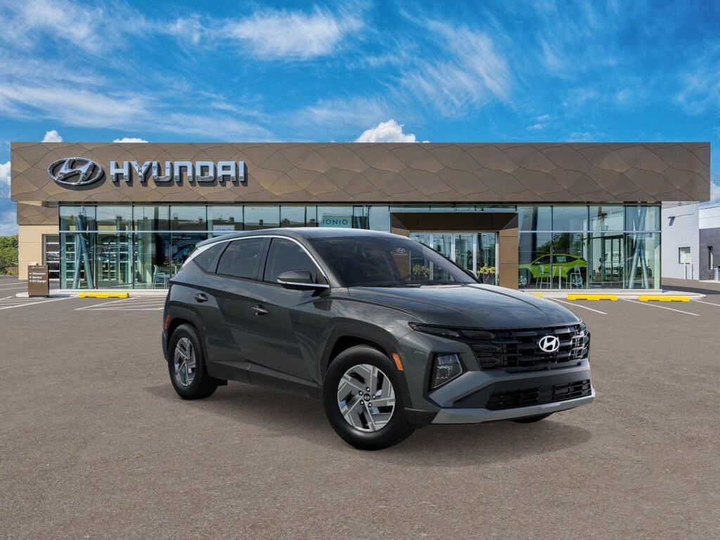 New 2026 Hyundai Tucson Hybrid SE SUV