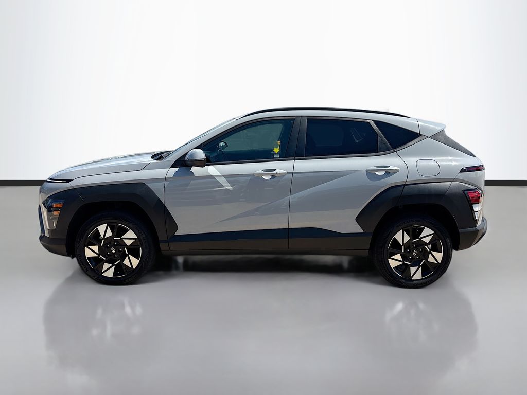 2024 Hyundai Kona SEL photo 2