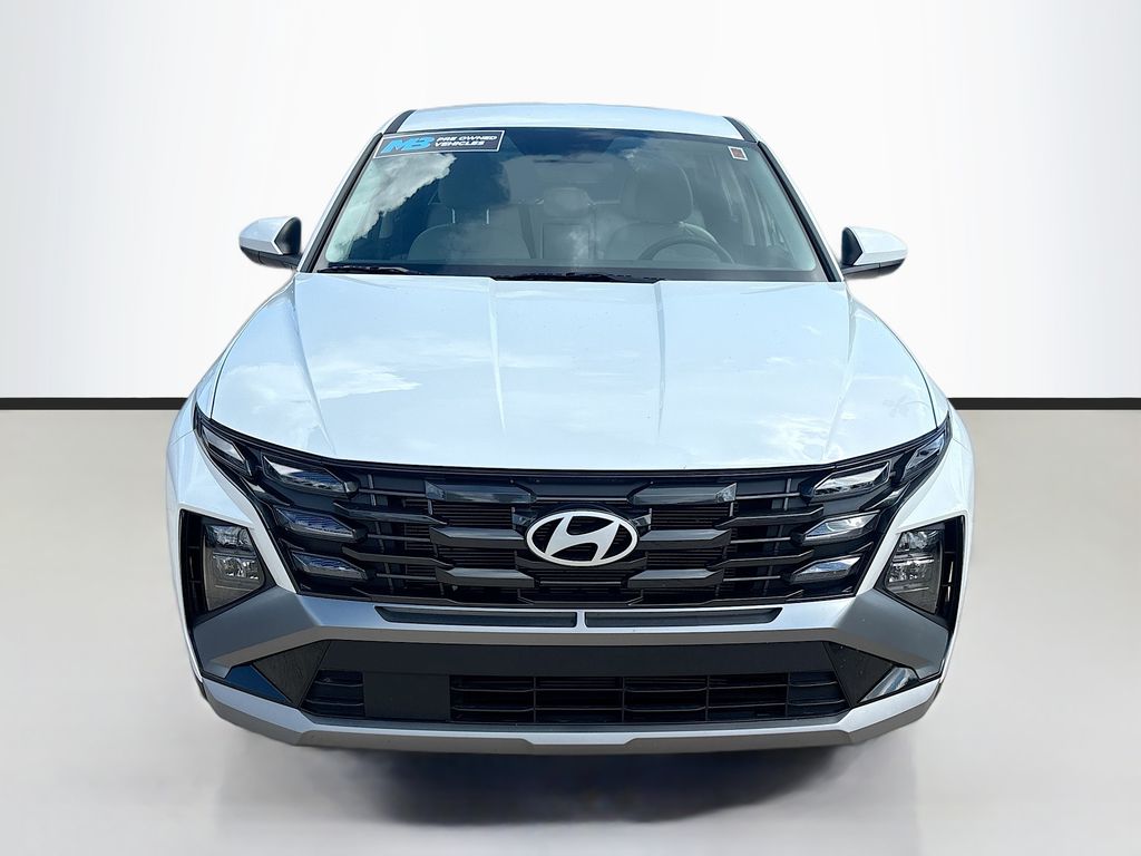 2025 Hyundai Tucson SE photo 2