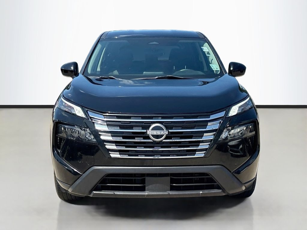 Used 2024 Nissan Rogue SV SUV