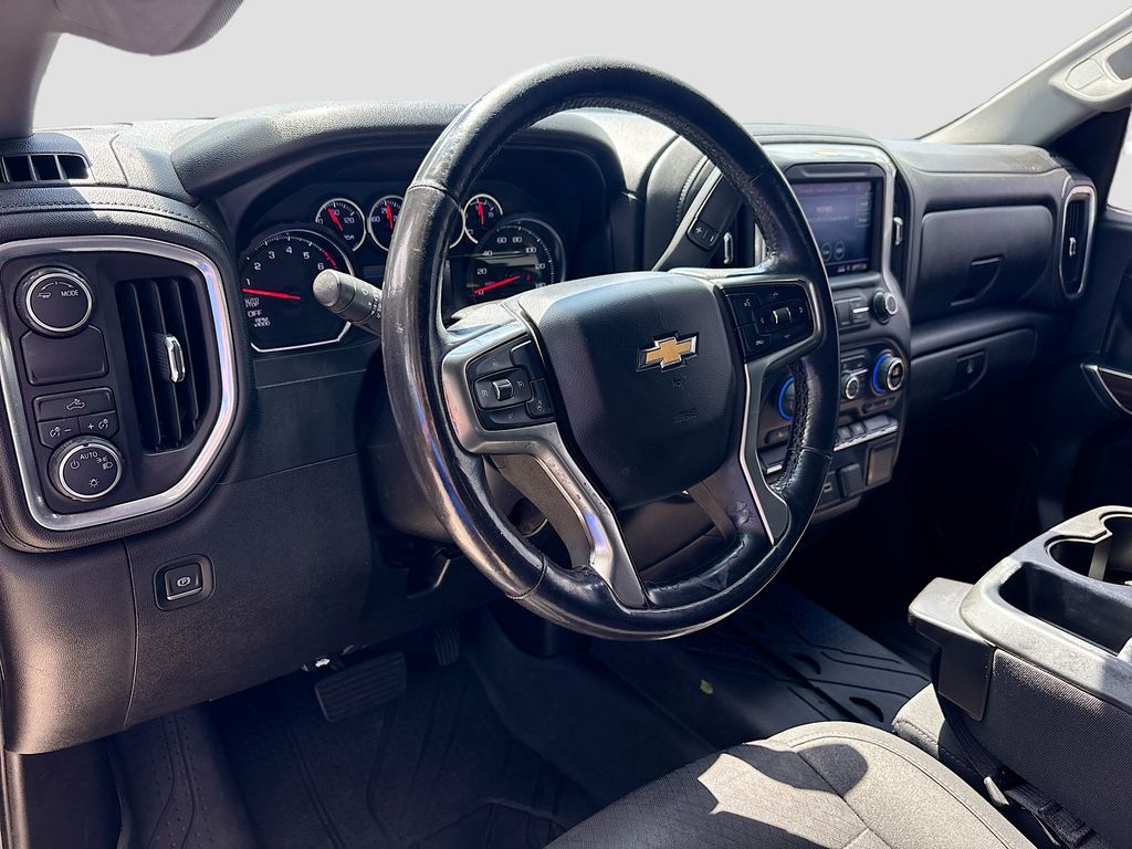 2021 Chevrolet Silverado 1500 LT - Photo 9