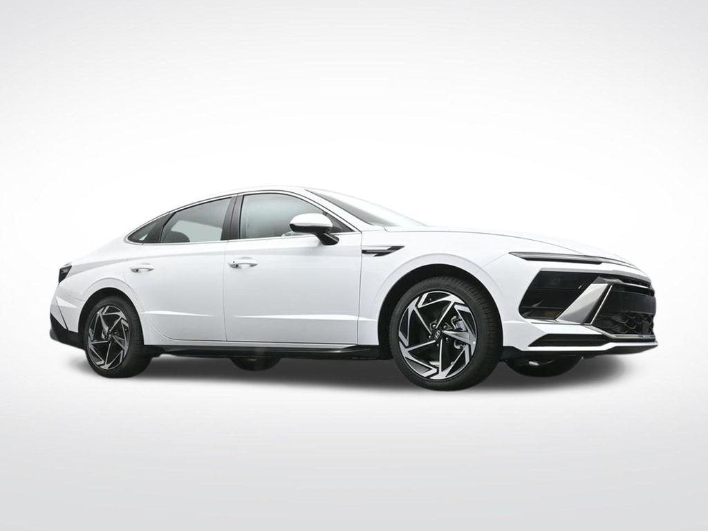 2026 Hyundai Sonata SEL - Photo 16