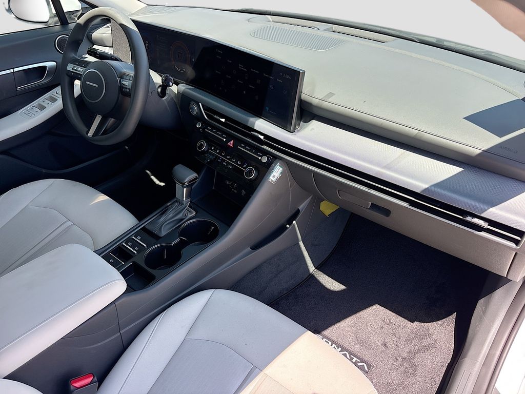 2026 Hyundai Sonata SE - Photo 27