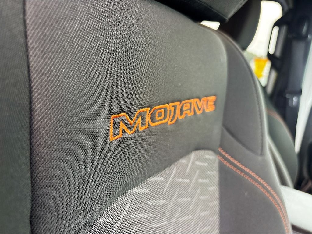 2023 Jeep Gladiator Mojave - Photo 34