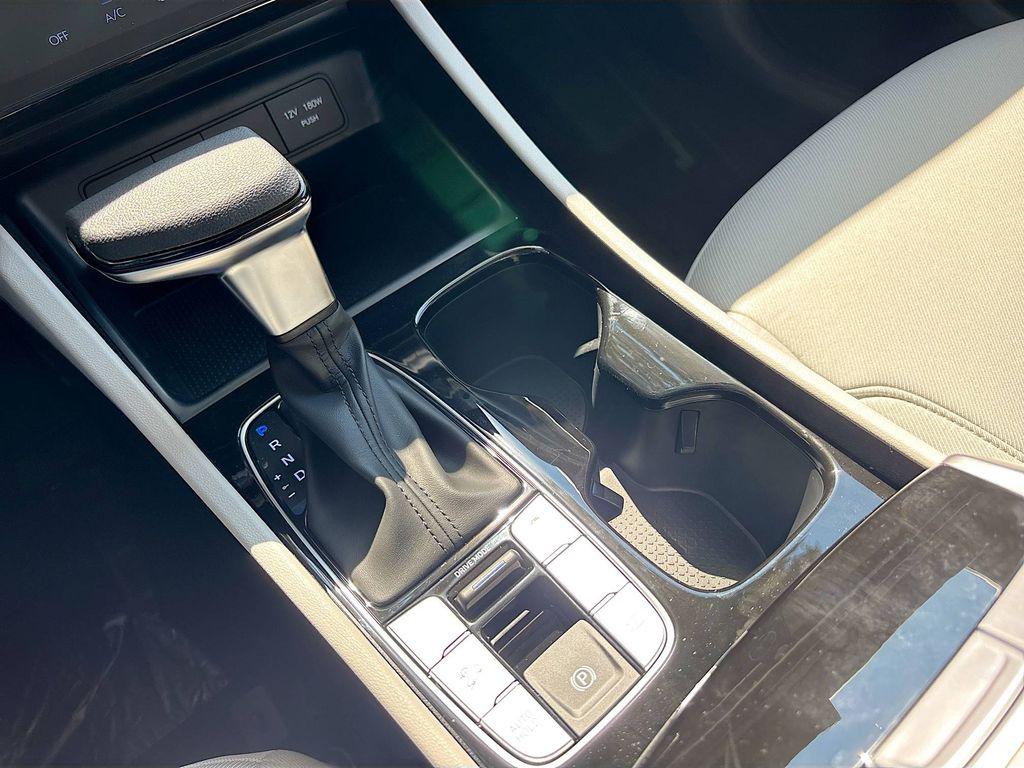 2026 Hyundai Tucson SEL - Photo 16