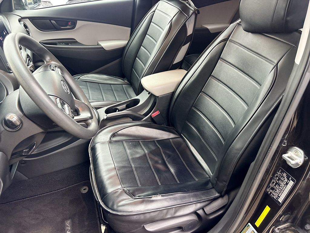 2022 Hyundai Kona SEL - Photo 19