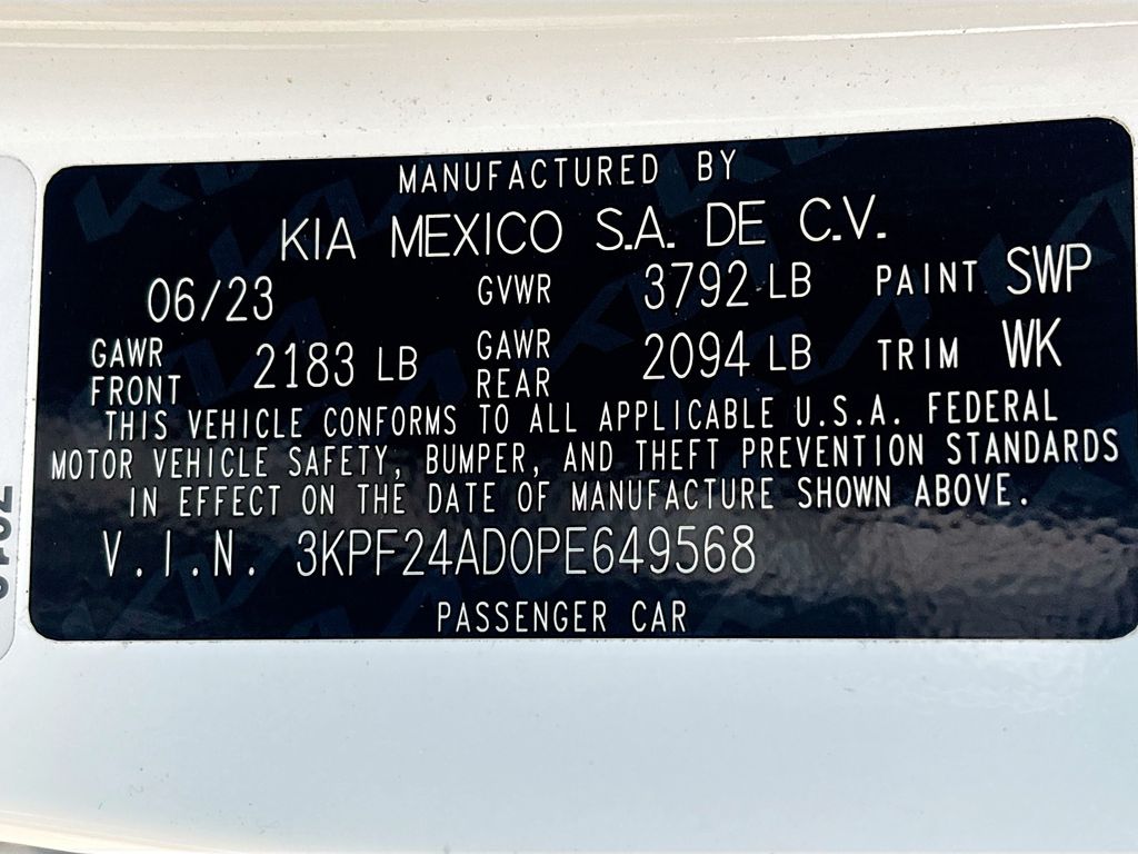 2023 Kia Forte LXS - Photo 29