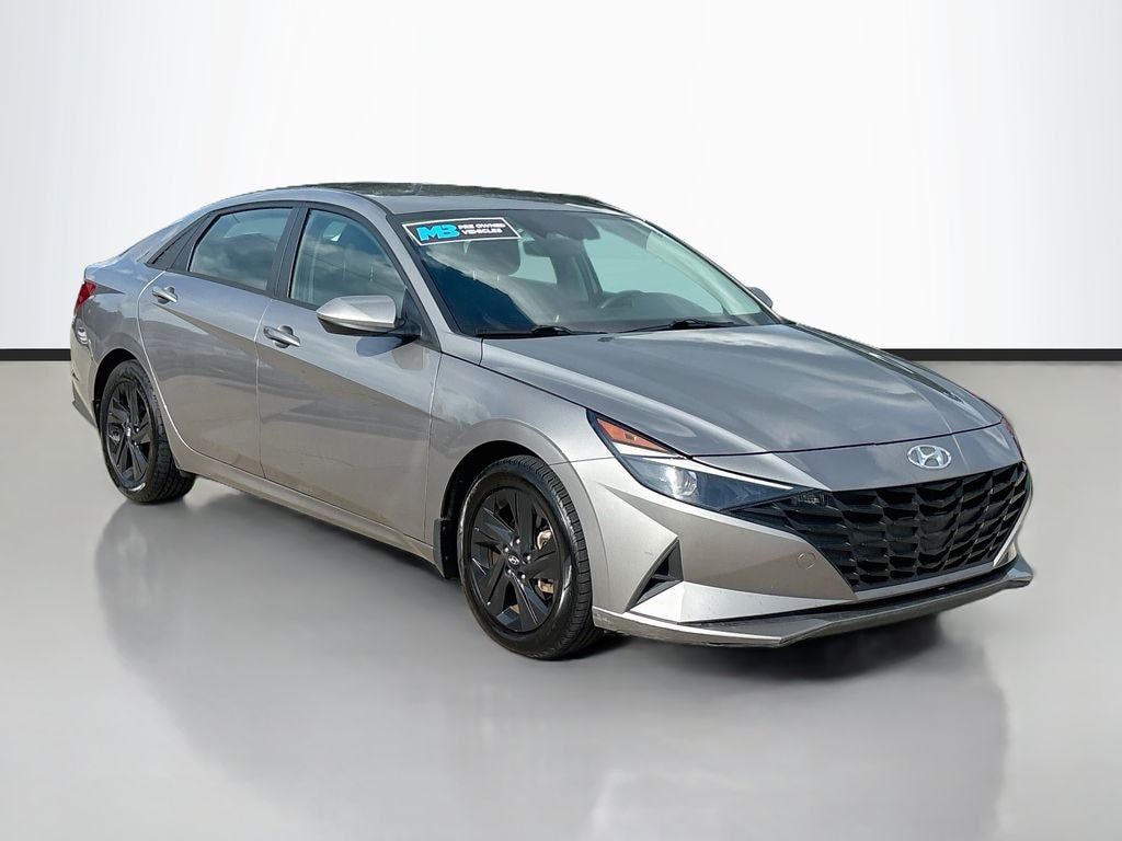 Used 2023 Hyundai Elantra SEL Sedan