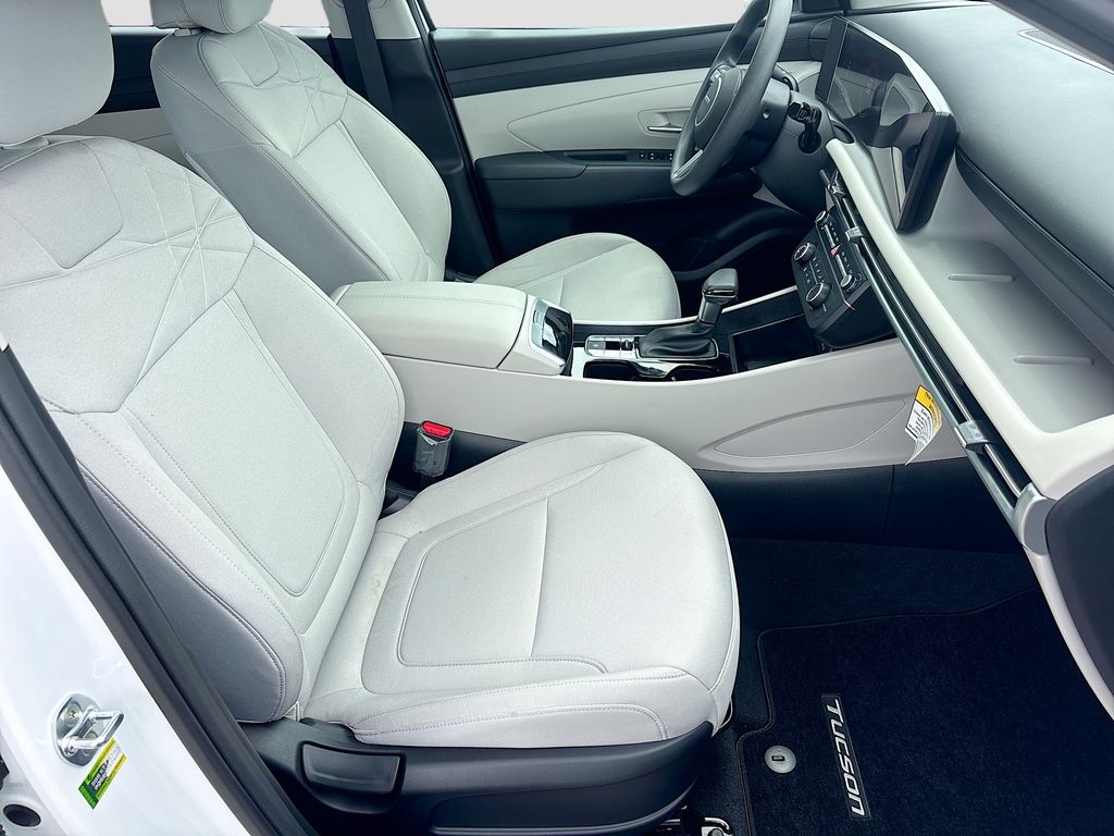 2026 Hyundai Tucson SE - Photo 26