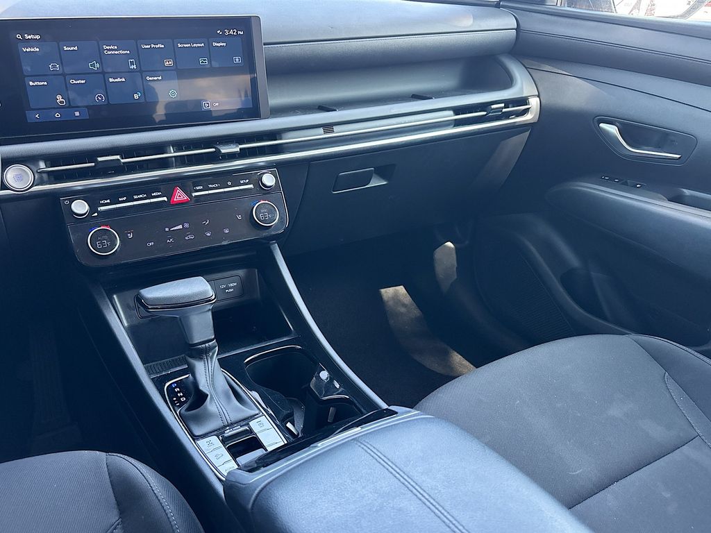 2025 Hyundai Tucson SEL - Photo 22
