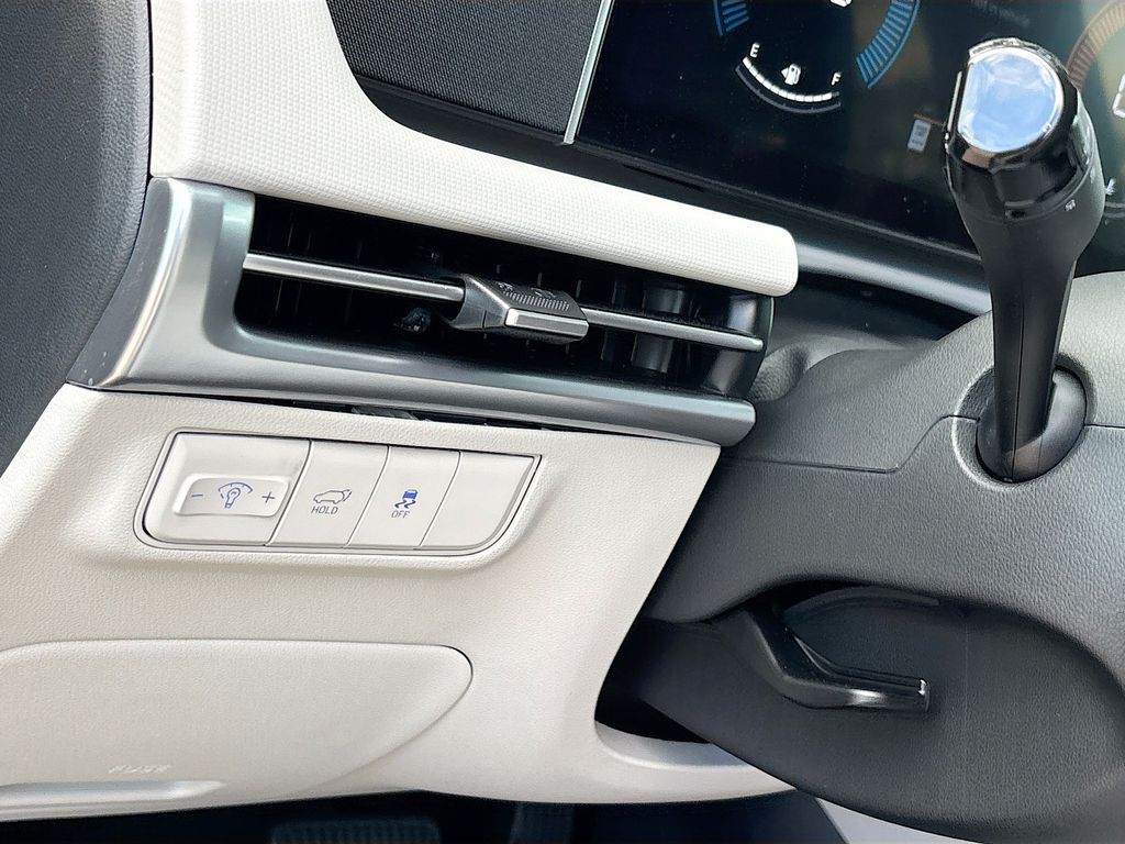 2025 Hyundai Tucson SEL - Photo 10