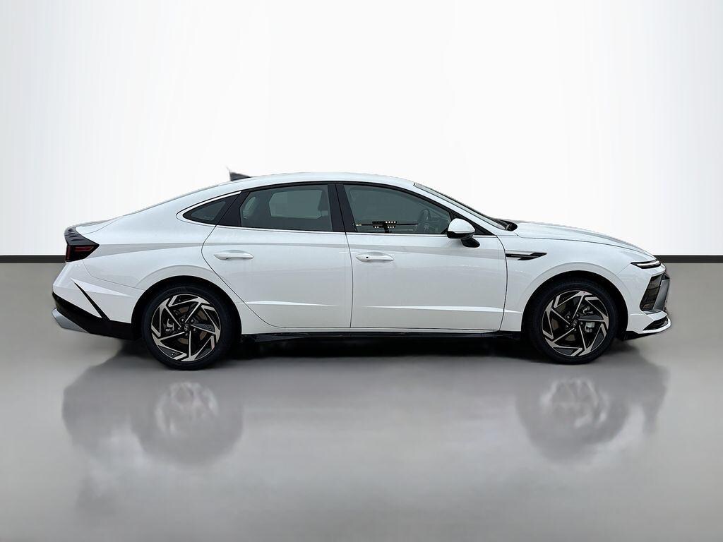New 2026 Hyundai Sonata SEL Sport Sedan