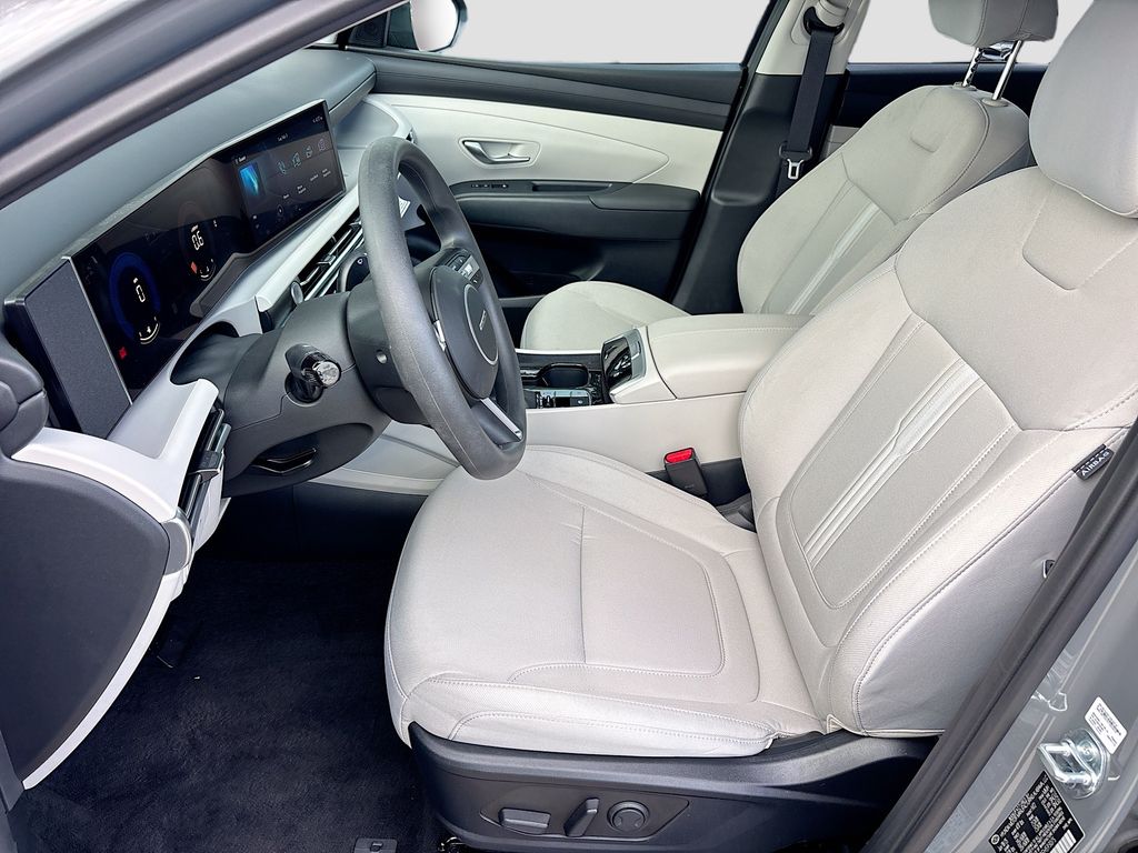 2025 Hyundai Tucson SEL - Photo 20