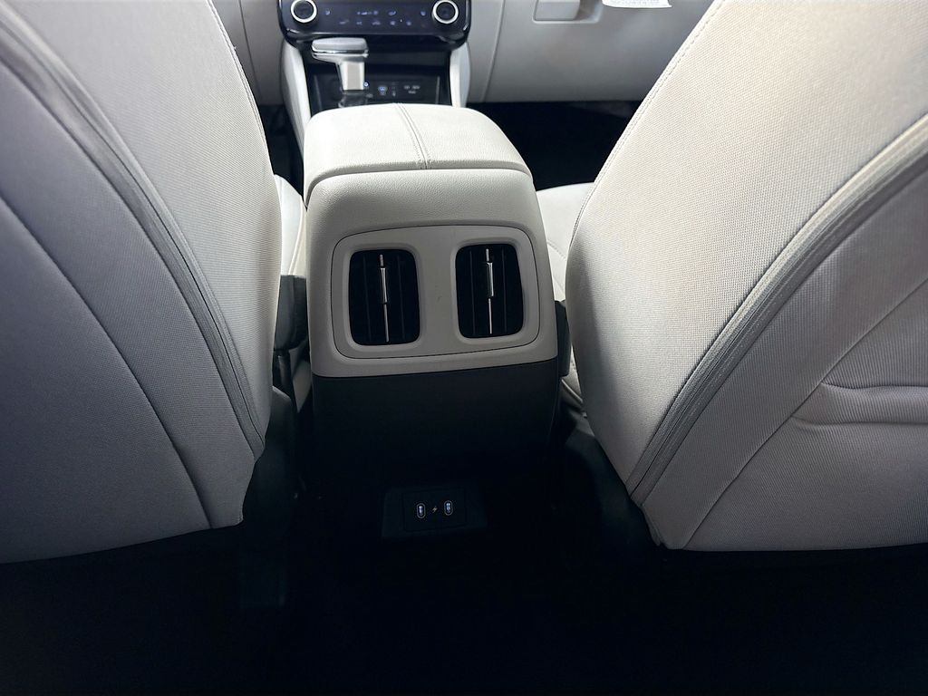 2025 Hyundai Tucson SEL - Photo 24