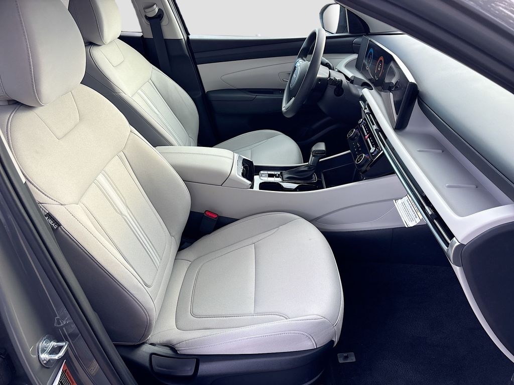 2025 Hyundai Tucson SEL - Photo 27