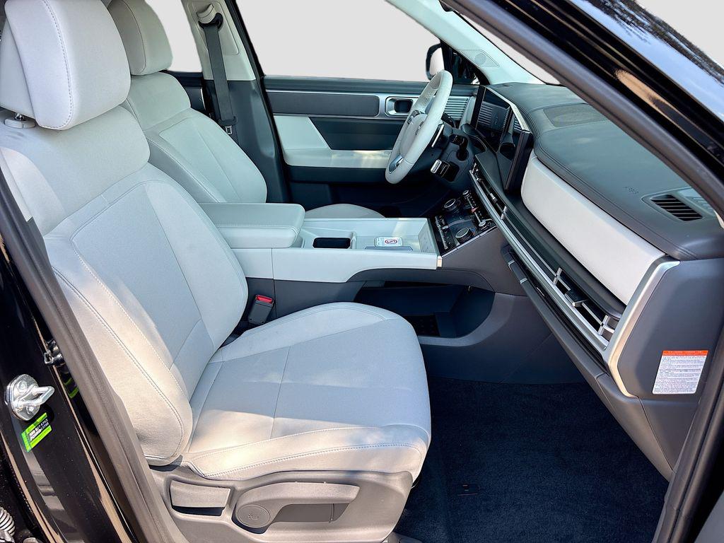 2026 Hyundai Santa Fe SE - Photo 29