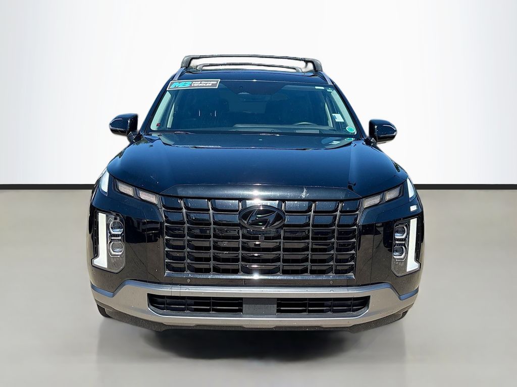 2023 Hyundai Palisade Limited photo 2