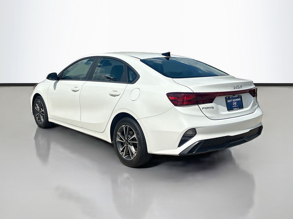 2023 Kia Forte LXS - Photo 7