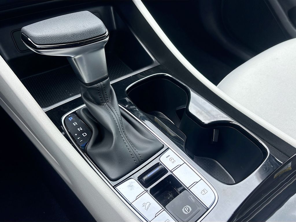 2026 Hyundai Tucson SE - Photo 16