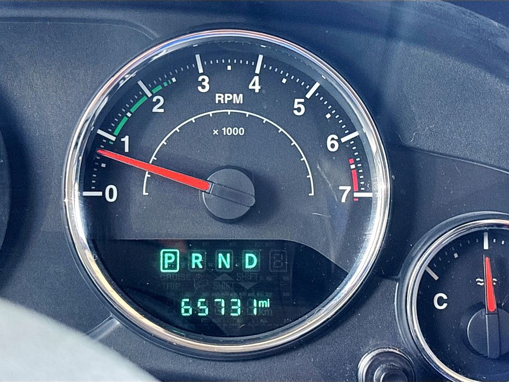 2016 Jeep Wrangler Unlimited Sahara - Photo 12