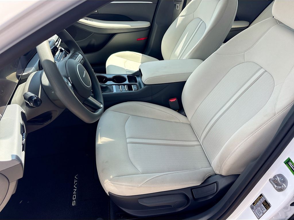 2026 Hyundai Sonata SE - Photo 19
