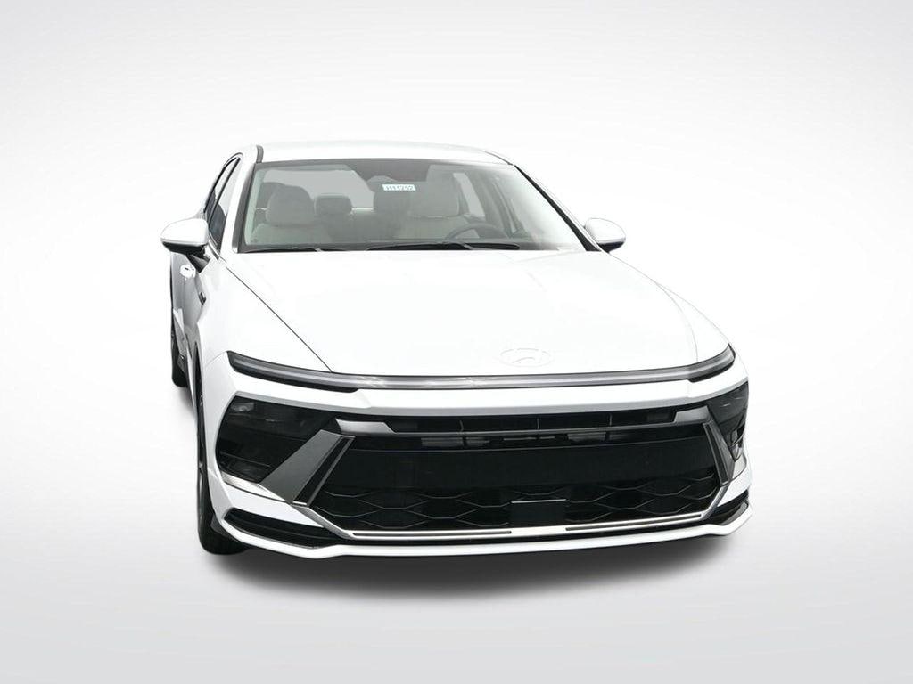 2026 Hyundai Sonata SEL - Photo 9