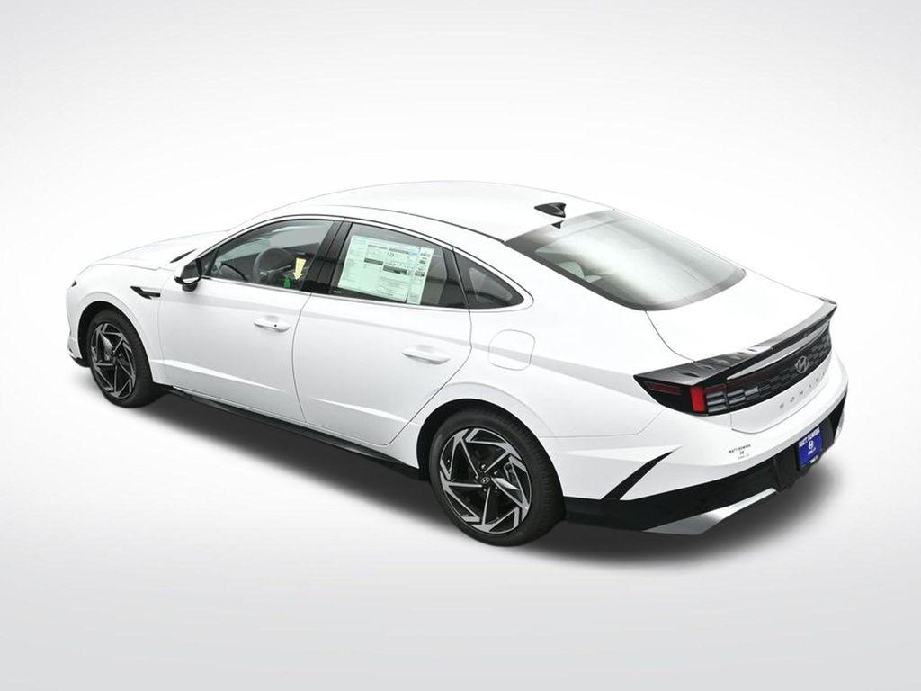2026 Hyundai Sonata SEL - Photo 21