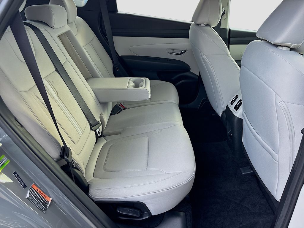 2025 Hyundai Tucson SEL - Photo 26
