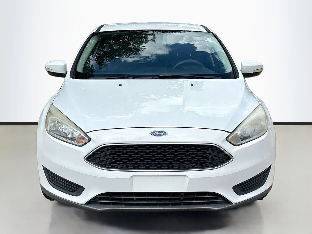 Used 2017 Ford Focus SE Hatchback