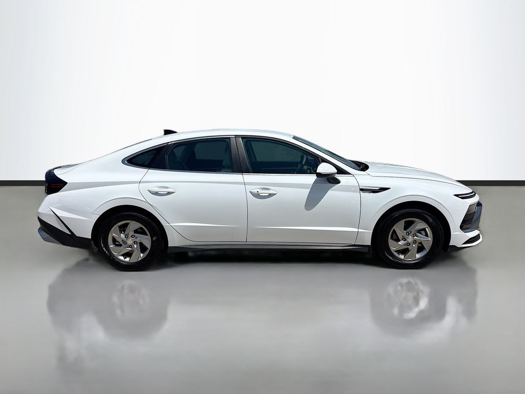 Used 2026 Hyundai Sonata SE Sedan