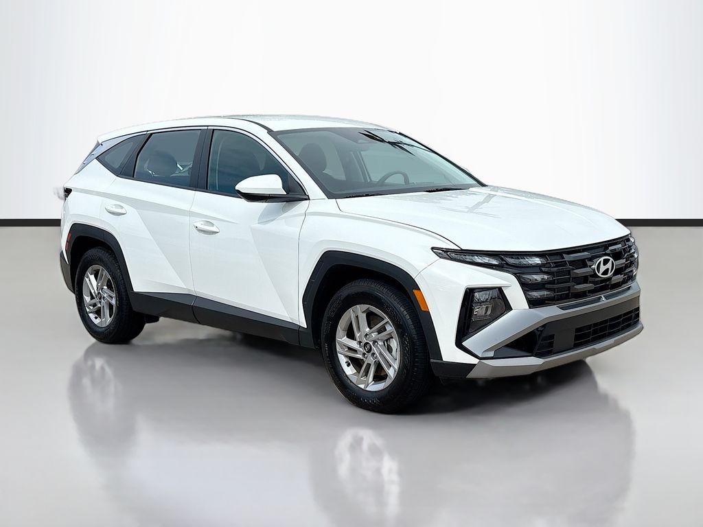 2026 Hyundai Tucson SE - Photo 3