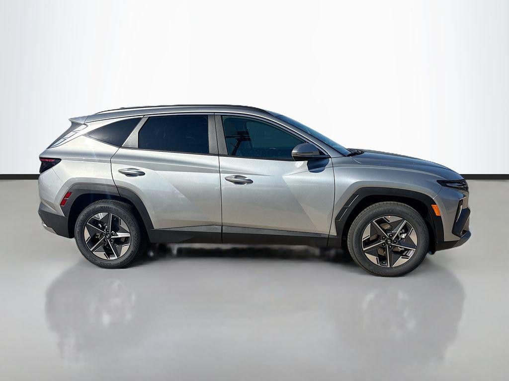 New 2026 Hyundai Tucson SEL Premium FWD SUV