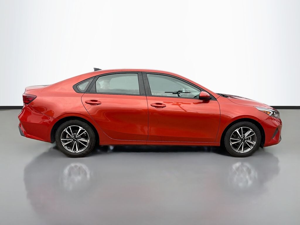 Used 2023 Kia Forte LXS Sedan