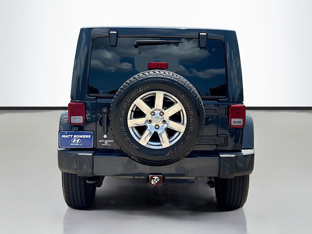 2016 Jeep Wrangler Unlimited Sahara - Photo 6