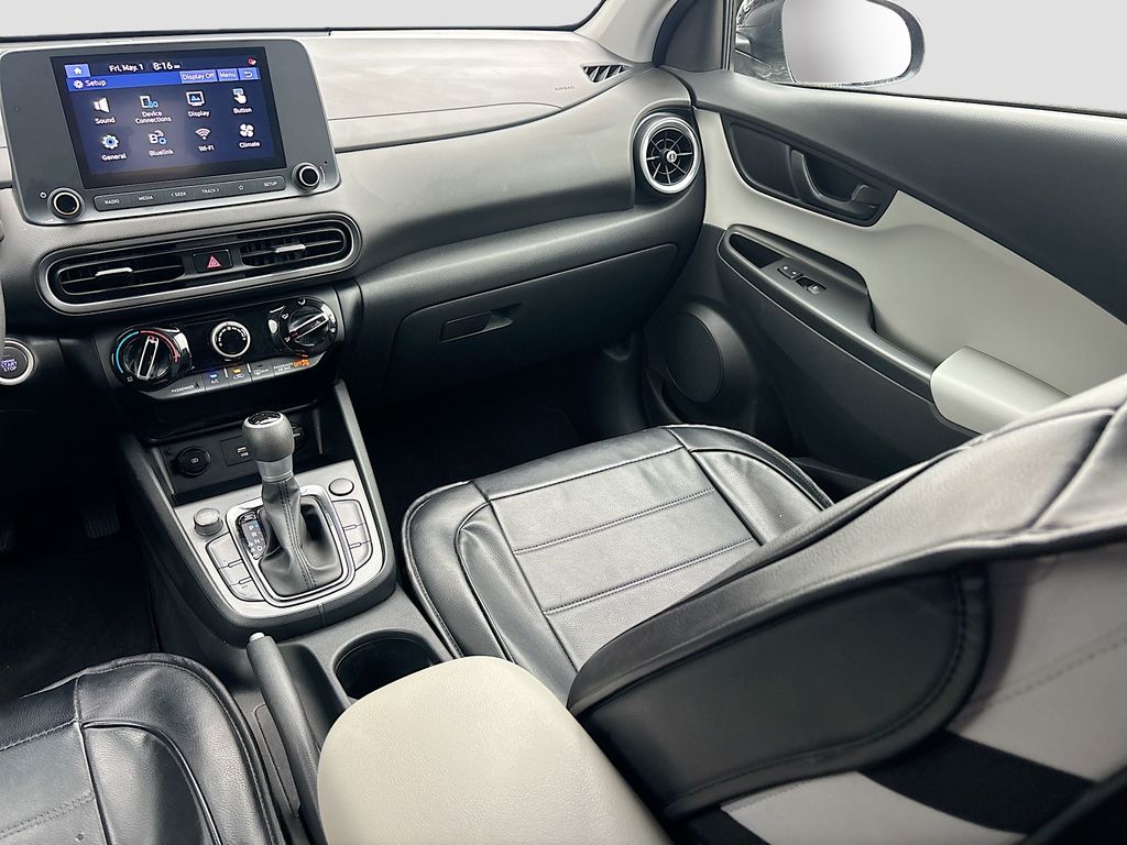 2022 Hyundai Kona SEL - Photo 21