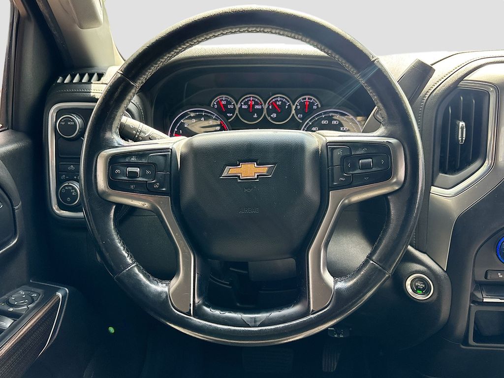 2021 Chevrolet Silverado 1500 LT - Photo 11