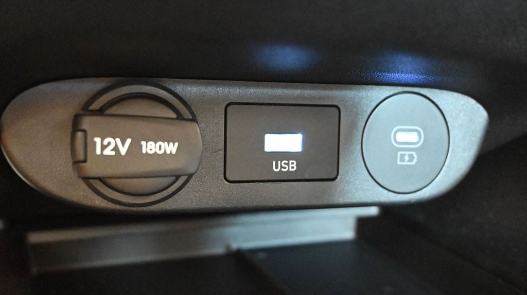 2025 Hyundai Elantra SEL - Photo 33