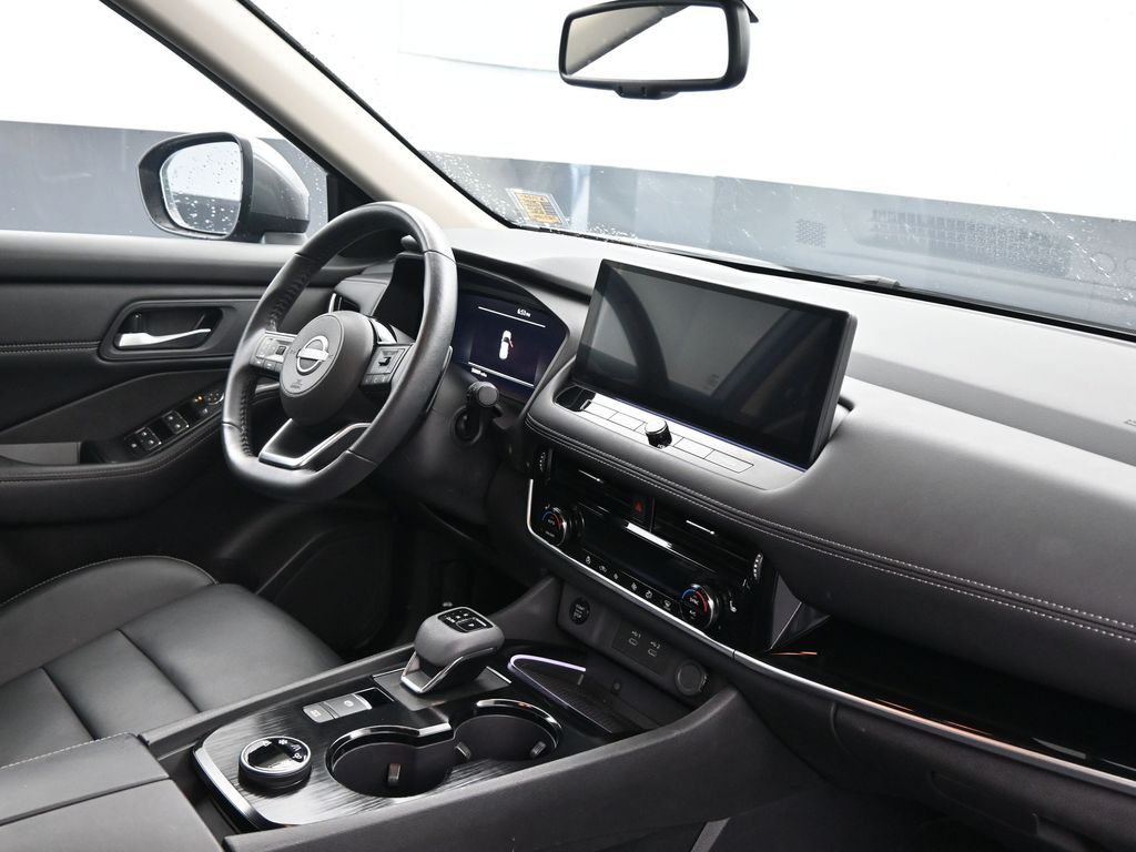 2024 Nissan Rogue SL - Photo 12