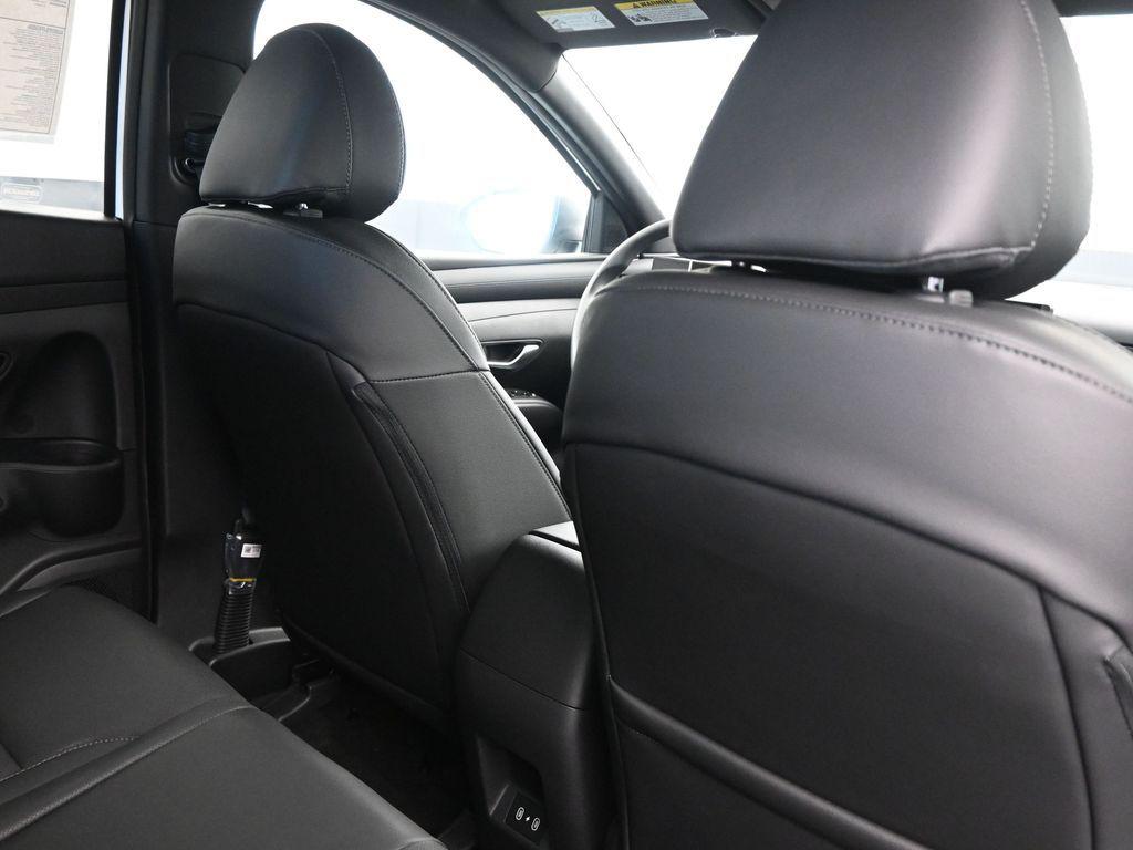 2026 Hyundai Santa Cruz SEL - Photo 15
