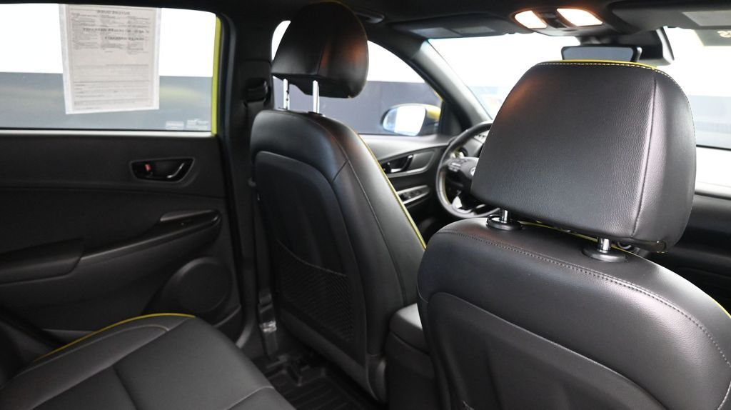 2020 Hyundai Kona Limited - Photo 15